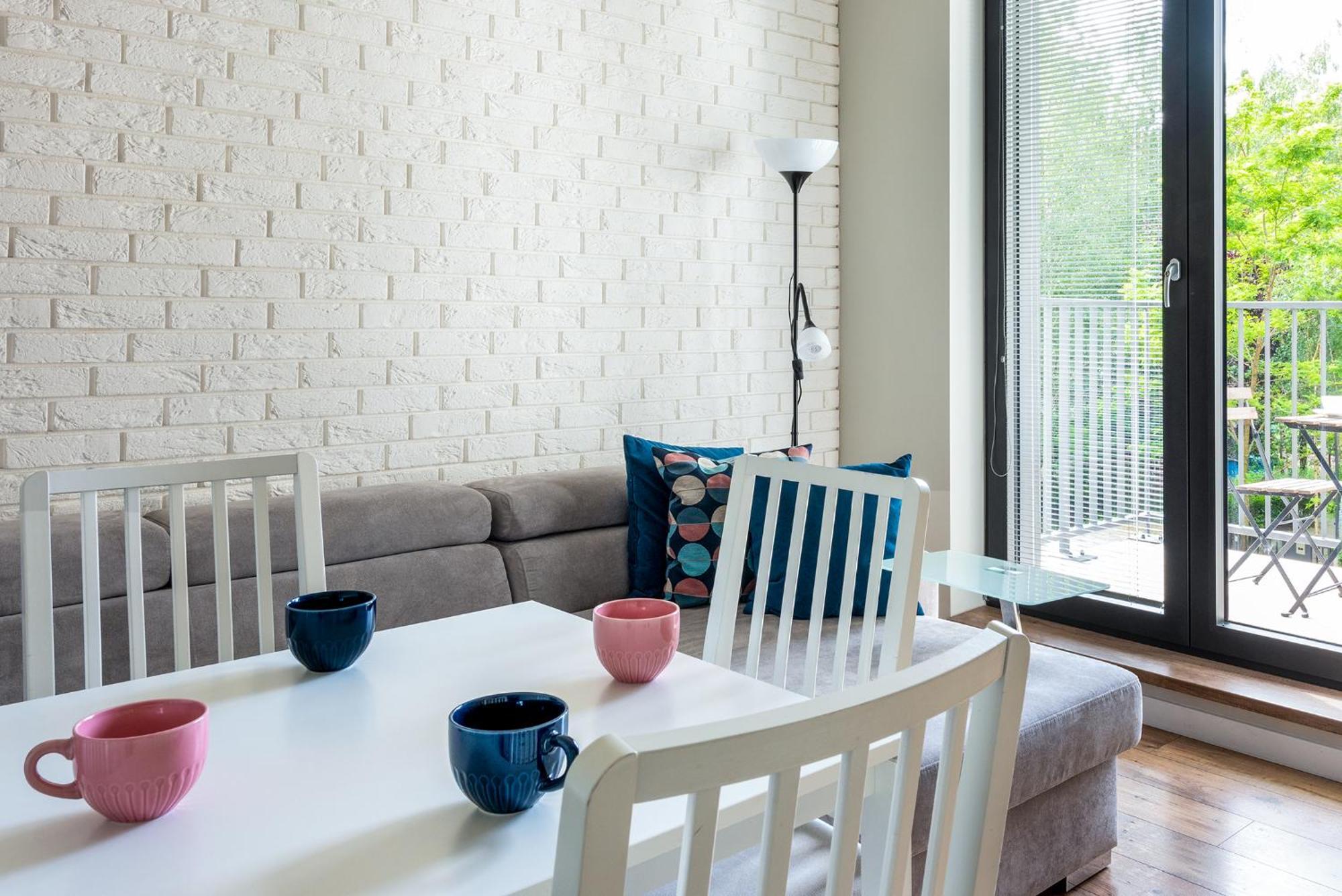 Apartamenty-Wroc Ksiecia Witolda Wroclaw Oda fotoğraf